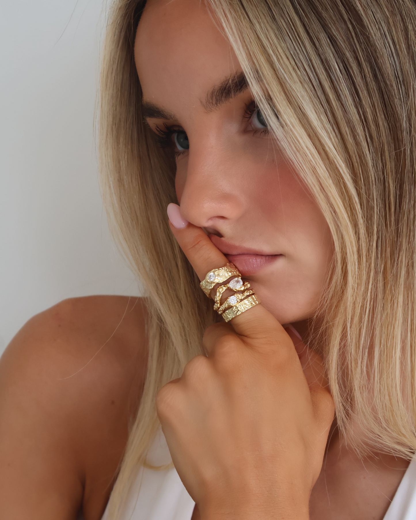 Textured ring - gold