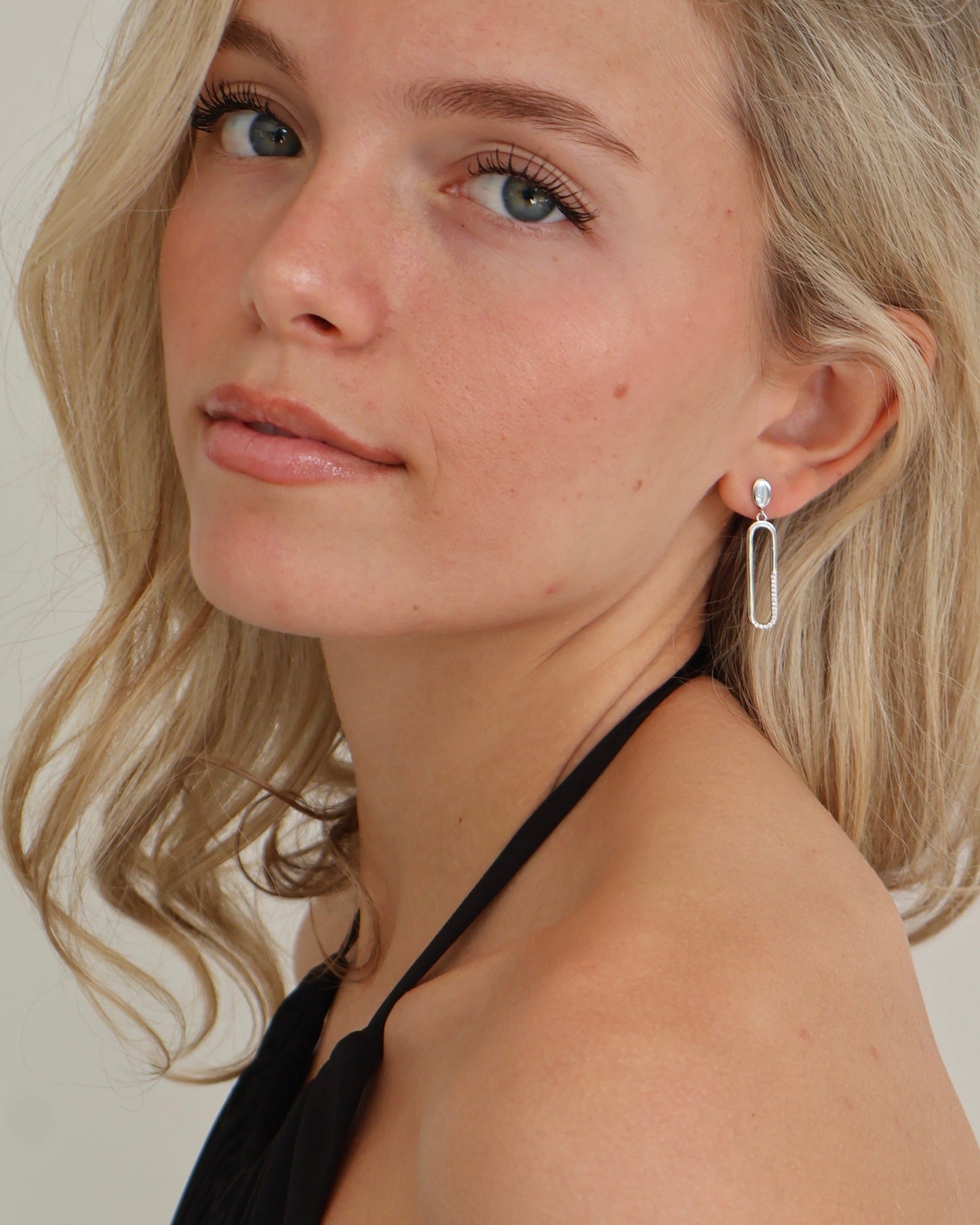 Avery earrings - silver