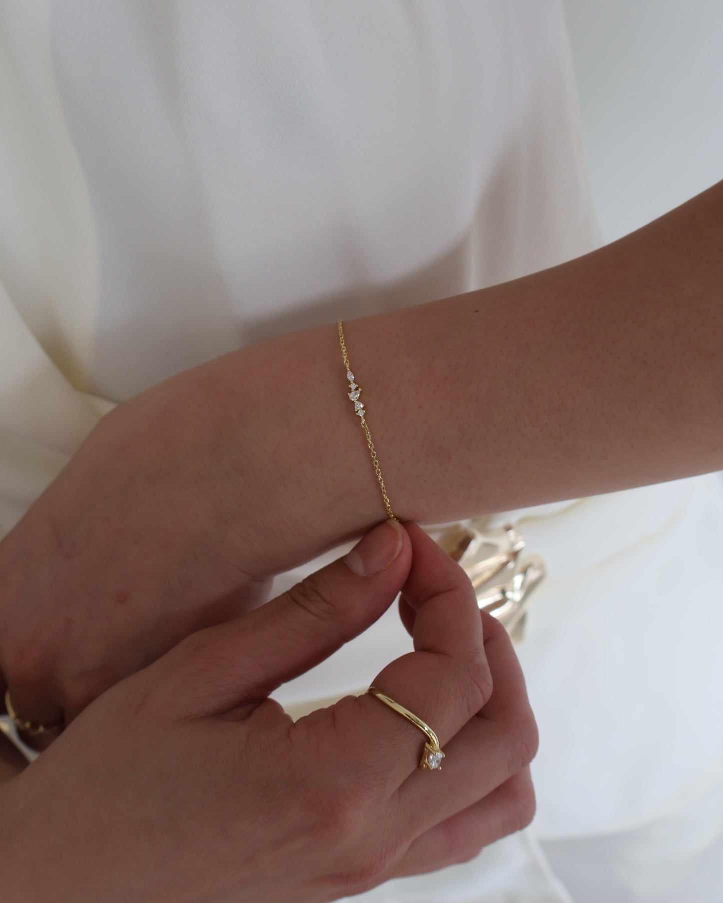 Luna bracelet - gold