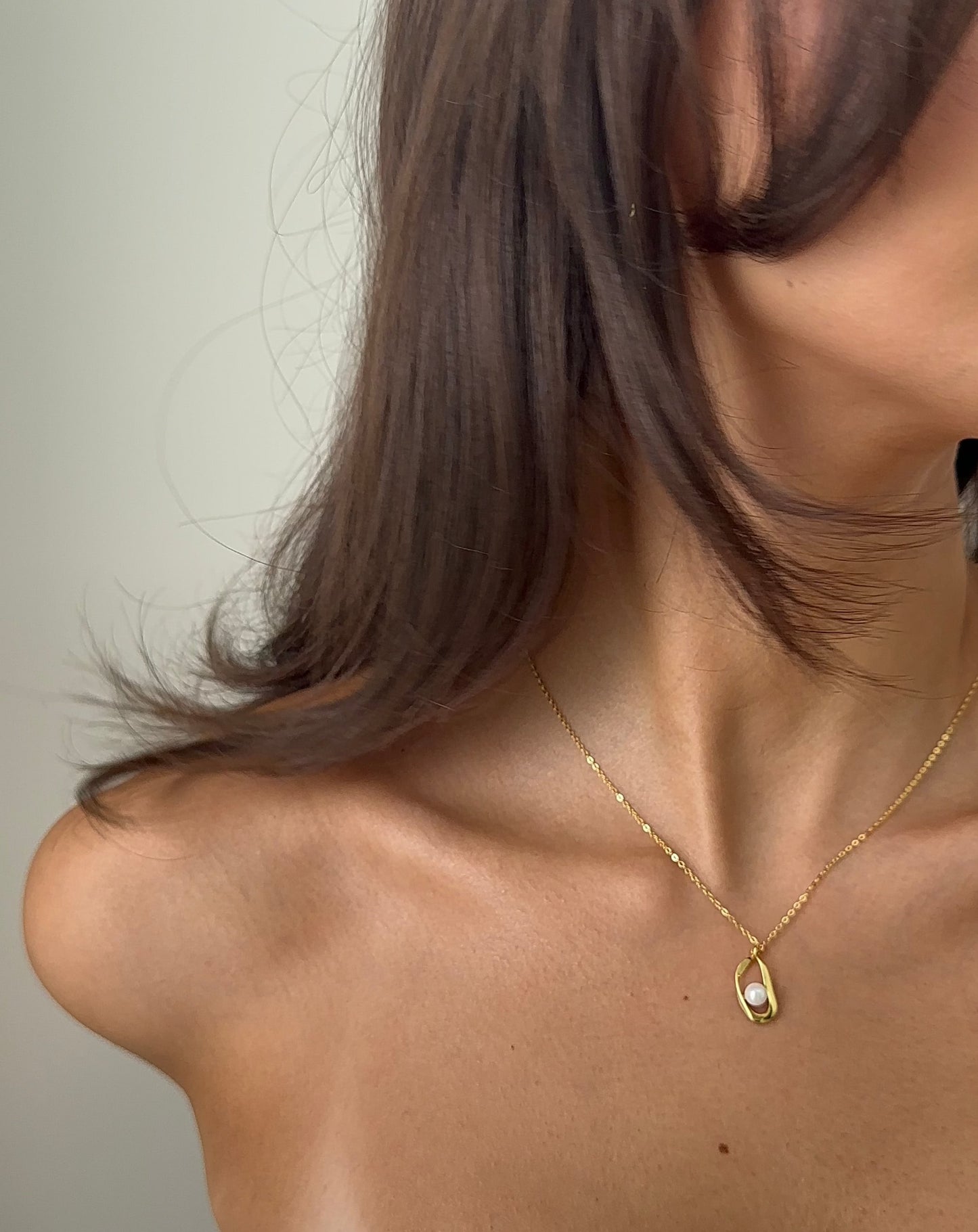 Coastal necklace