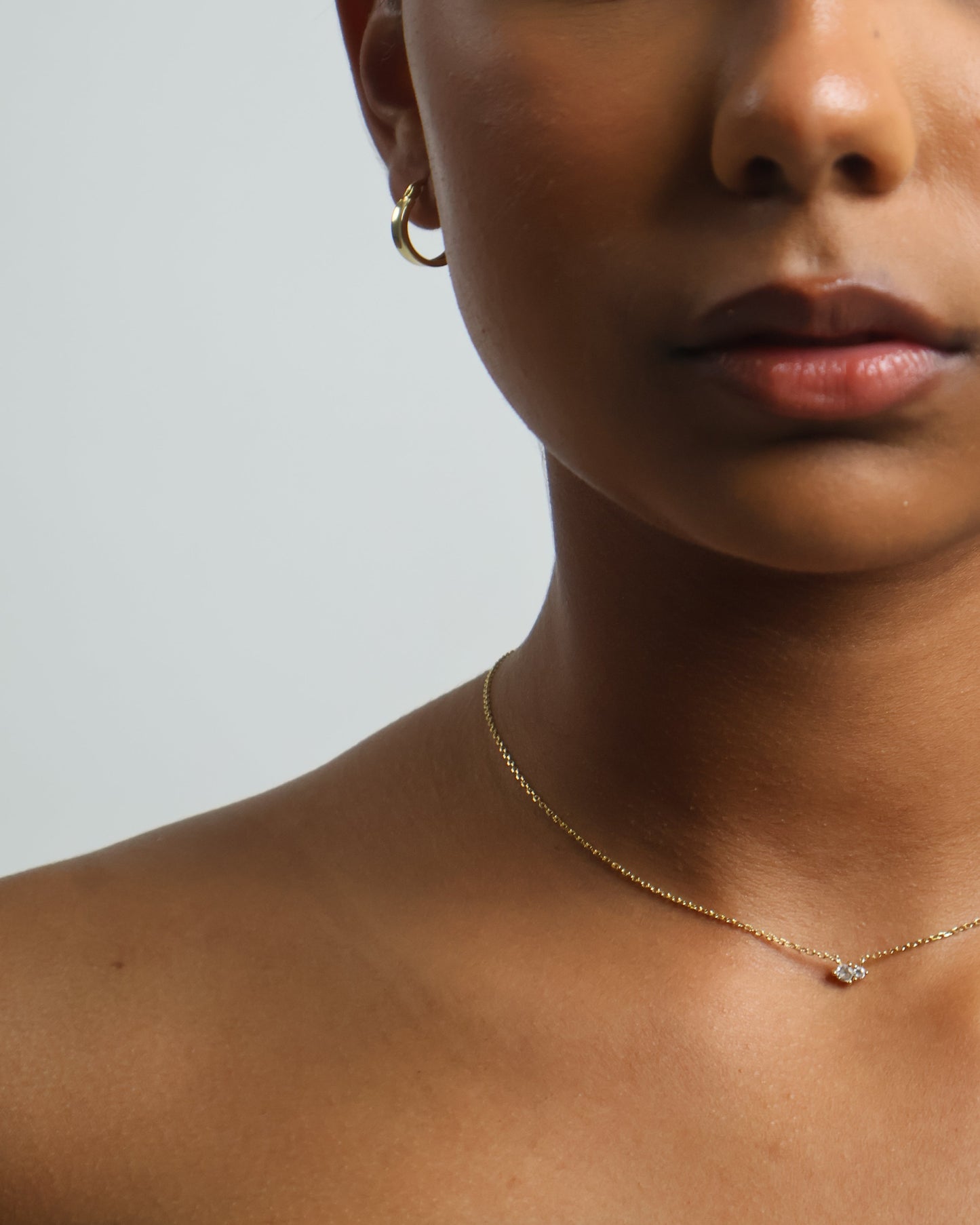 Classic small hoops - gold