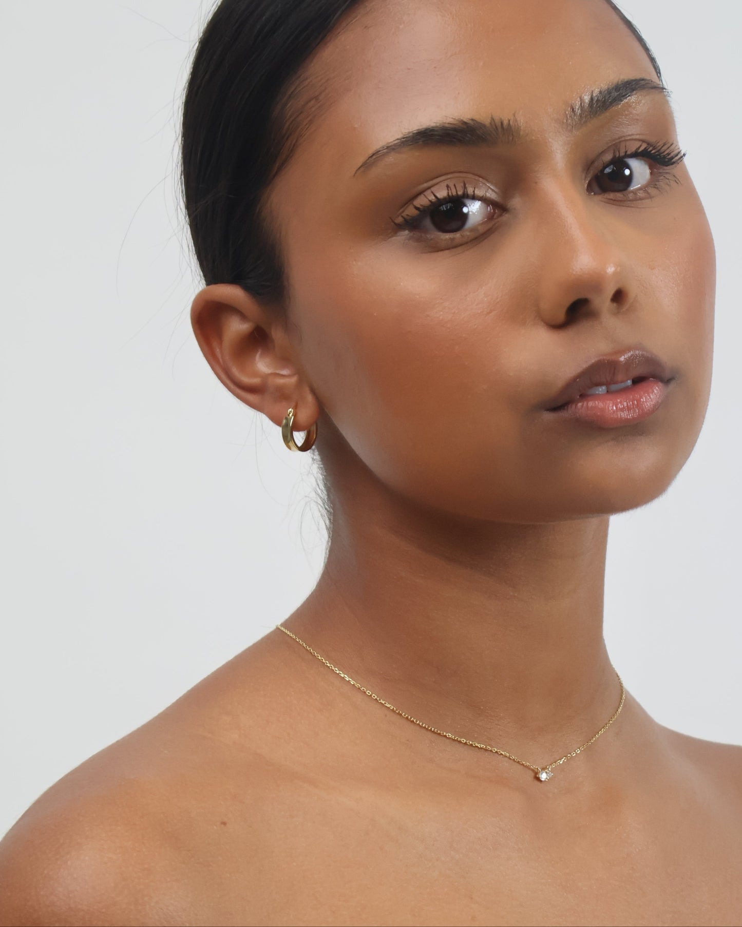 Classic small hoops - gold