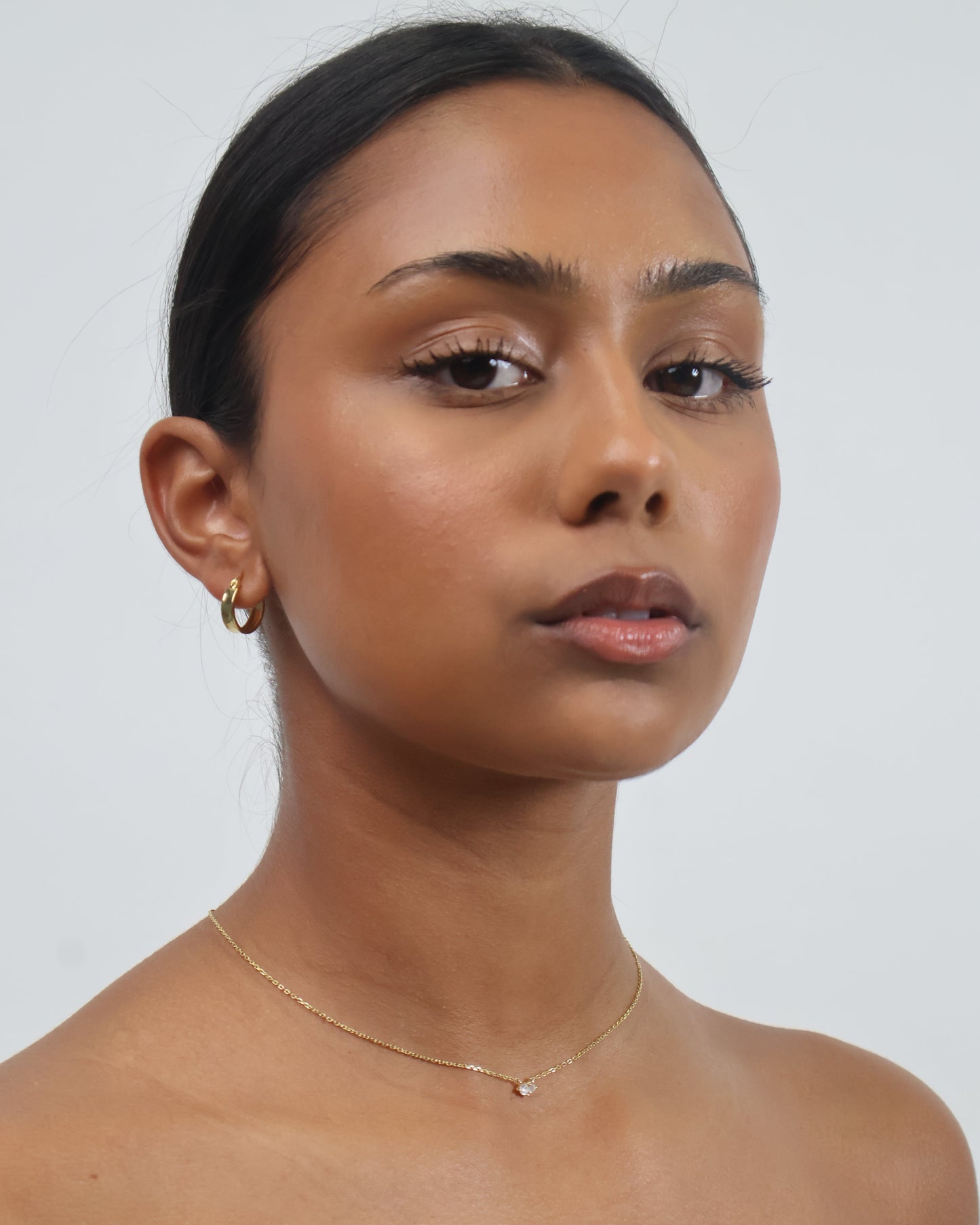 Classic small hoops - gold