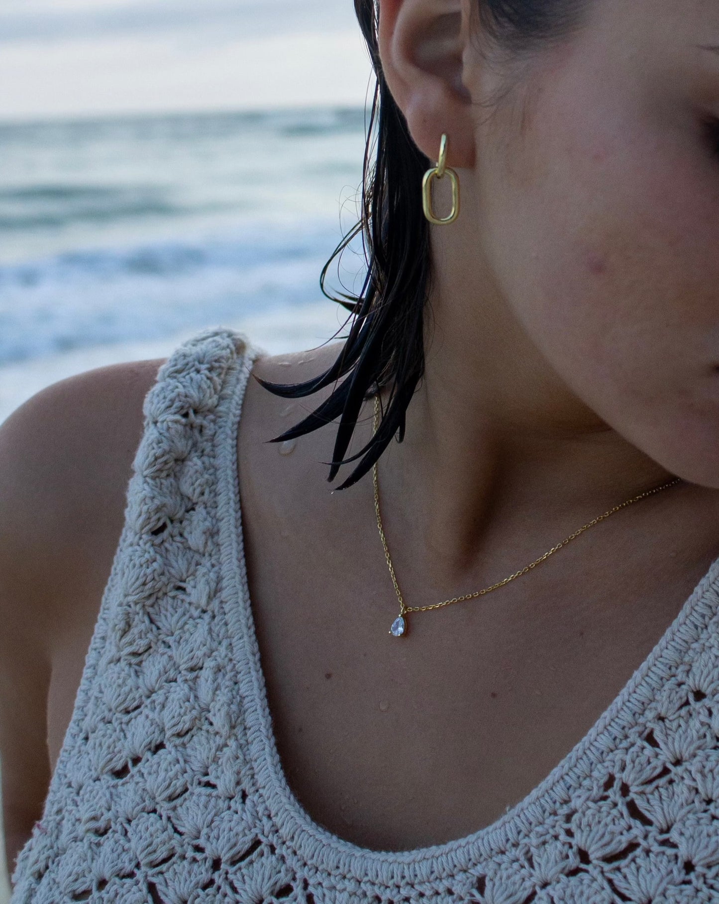 Classic drop necklace - gold