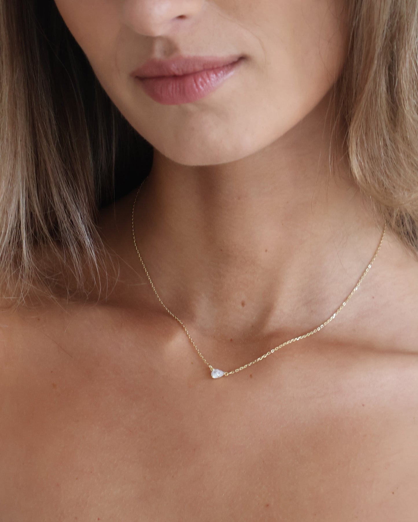 Classic pear necklace - gold