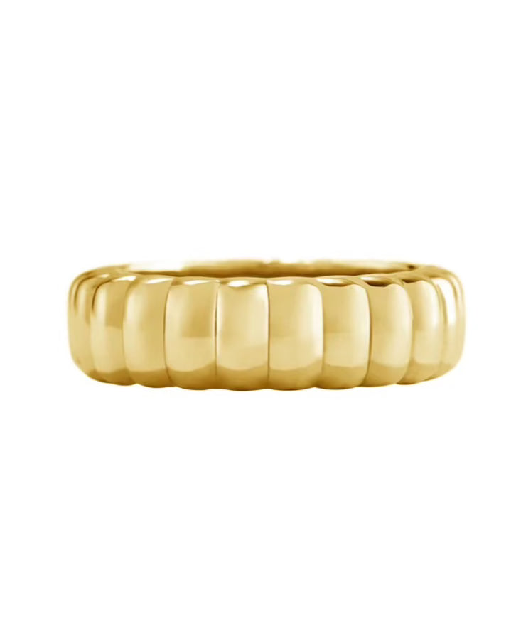 Noosa ring - gold