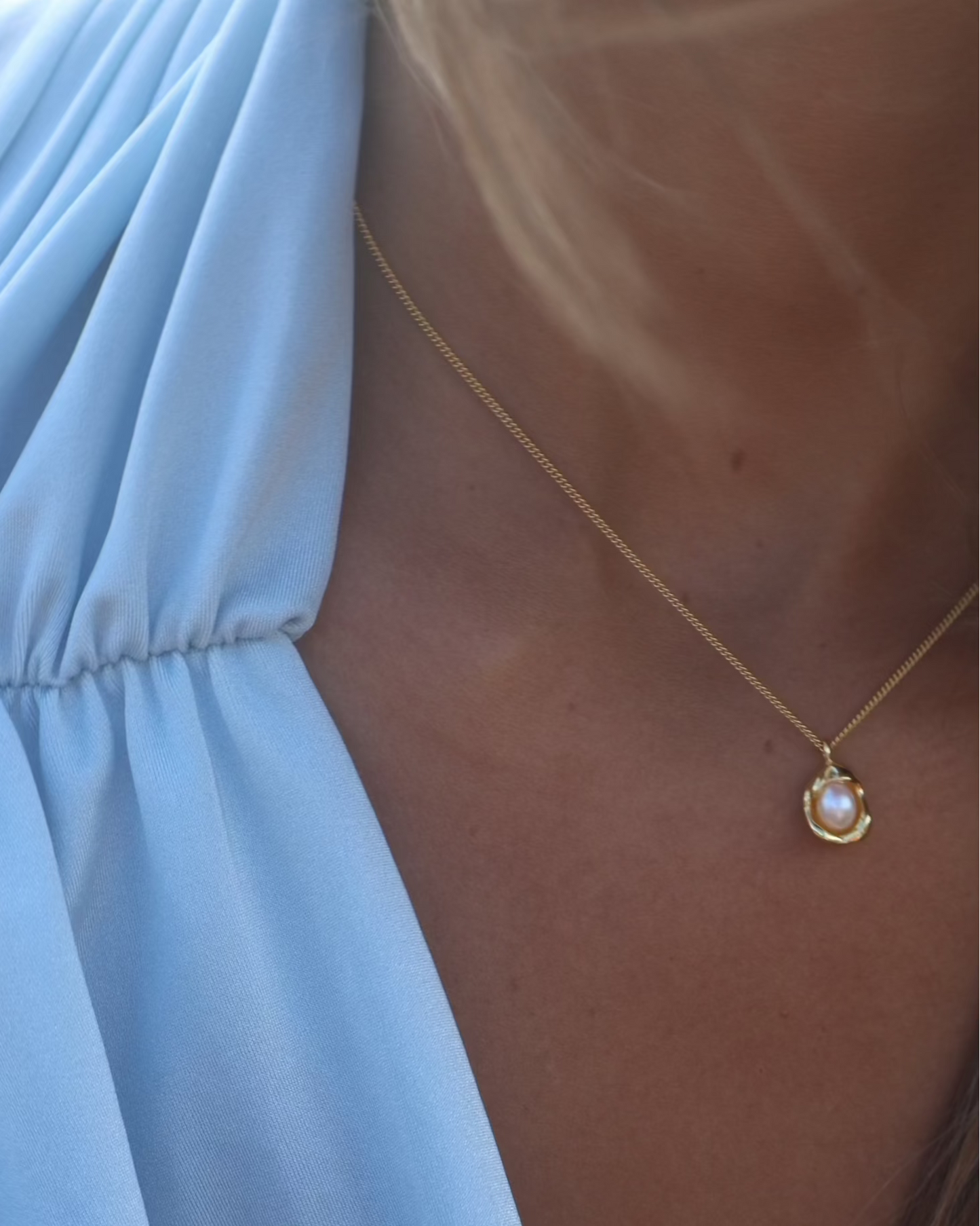 Mare necklace