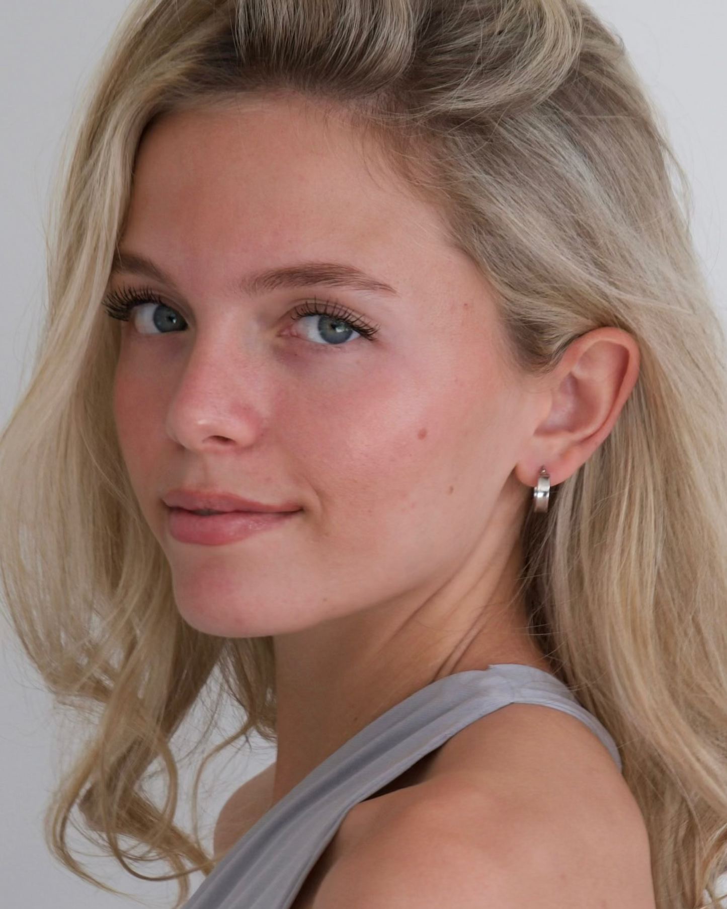 Classic small hoops - silver