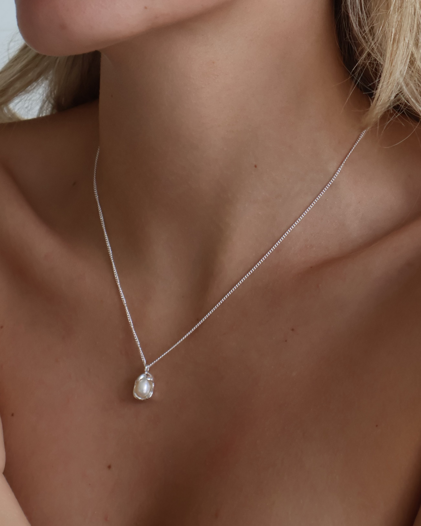 Mare necklace - silver