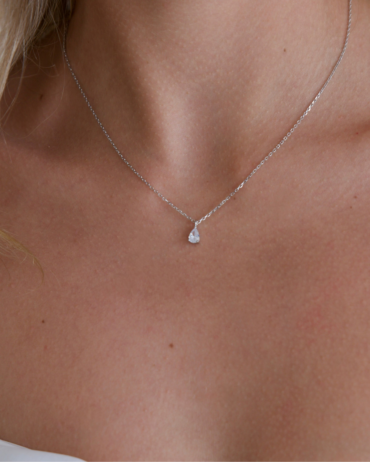 Classic drop necklace - silver