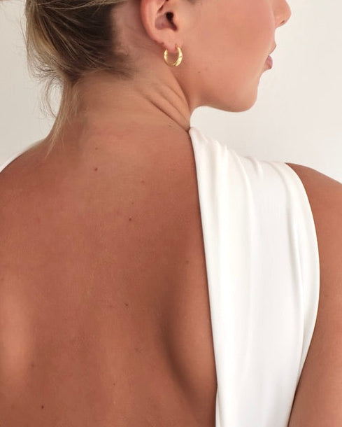 Petite hoop earrings - gold