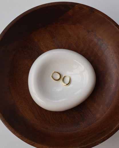 Elongated hoops - gold