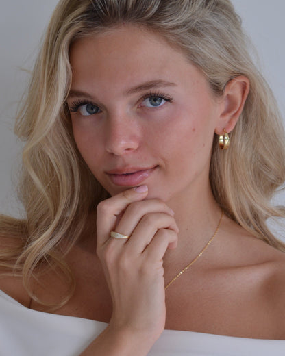 Classic large hoops - gold