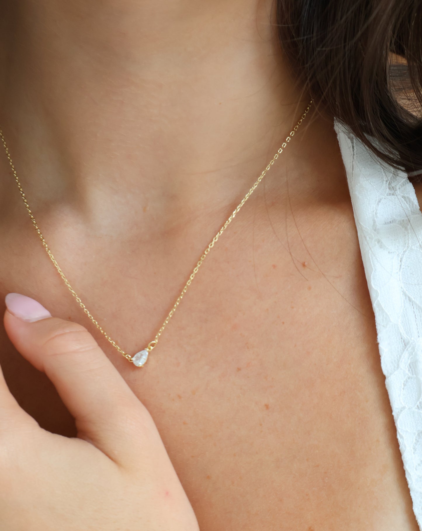 Classic pear necklace - gold