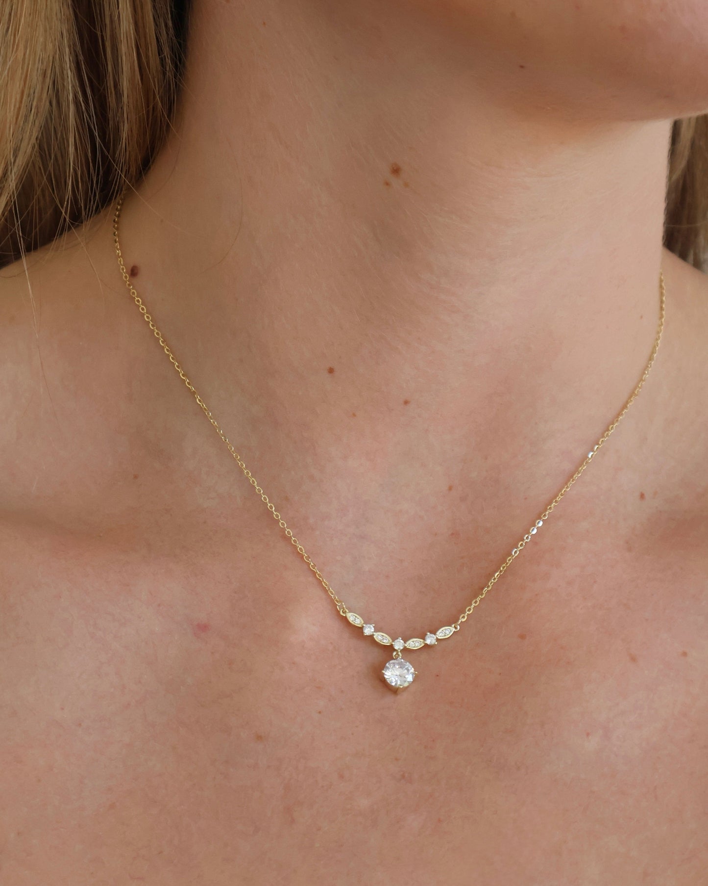 Aurelia necklace - gold
