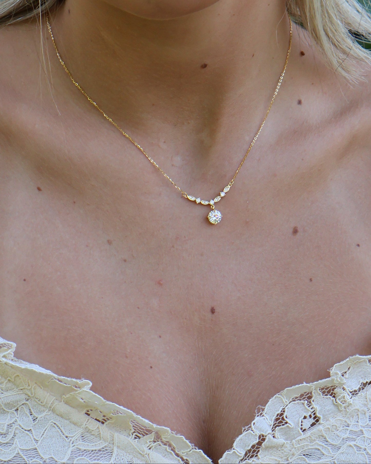 Aurelia necklace - gold