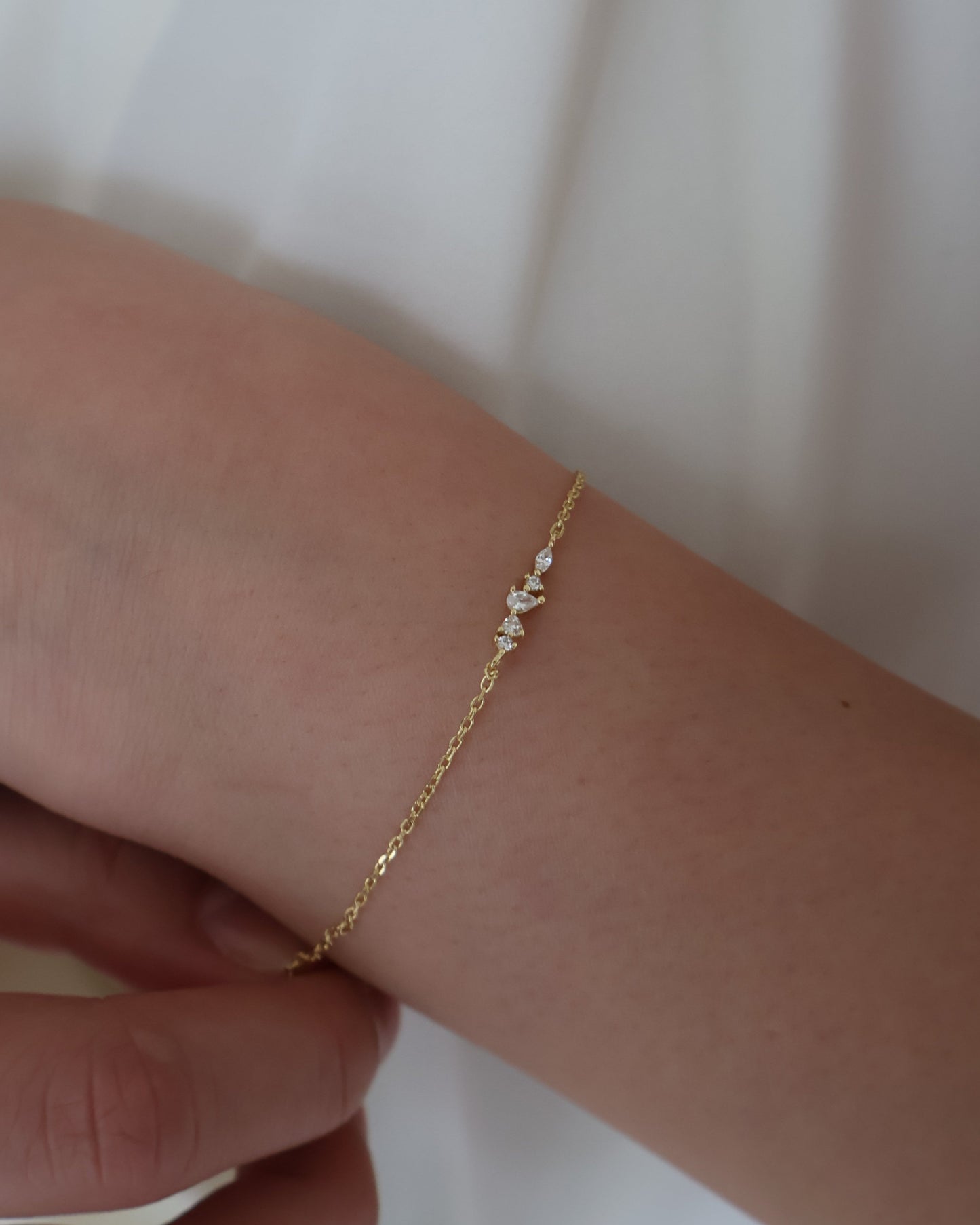 Luna bracelet - gold