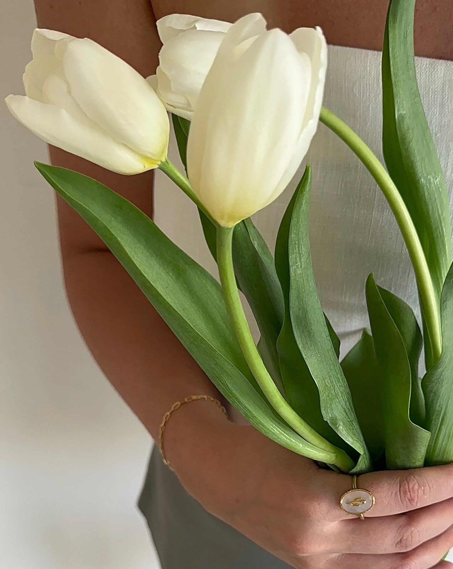 Tulip ring