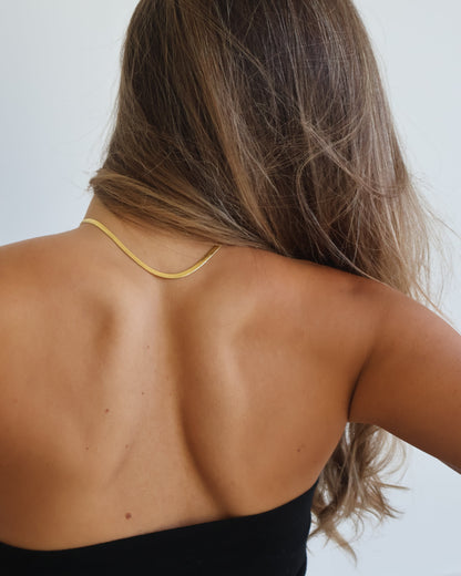 Classic snake necklace