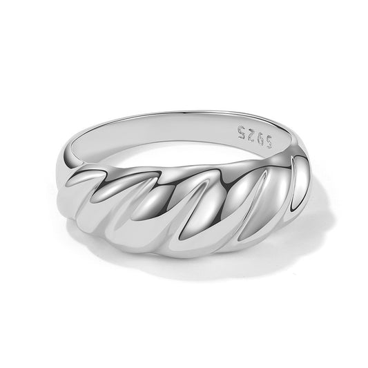 Croissant ring - silver