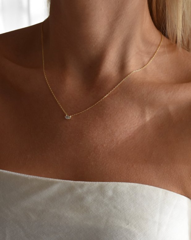 Rose necklace - gold